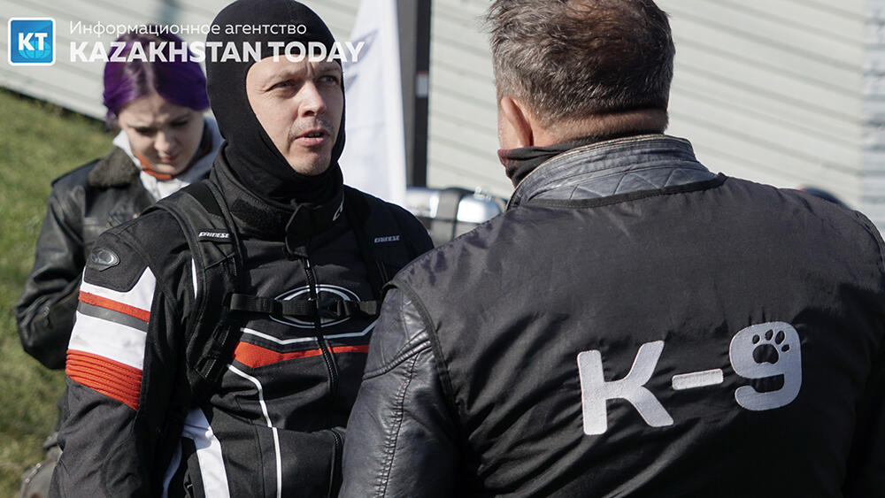 Алмаатинские байкеры провели благотворительную акцию в защиту животных. фото: Эрик Куватов