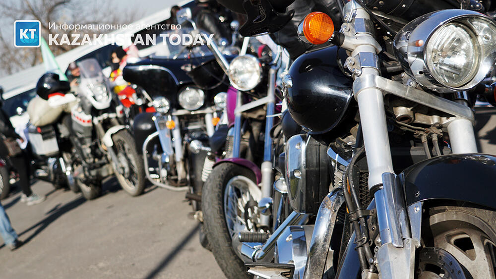 Алмаатинские байкеры провели благотворительную акцию в защиту животных. фото: Эрик Куватов