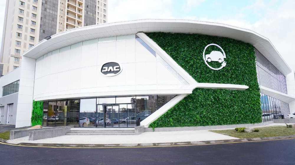 Электромобильный Казахстан: интервью директора завода "СарыаркаАвтоПром" Сырым Сайранбековича Семейбаева