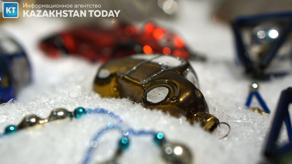 Алмаатинская выставка елочных игрушек из семейной коллекции. Фото: Эрик Куватов