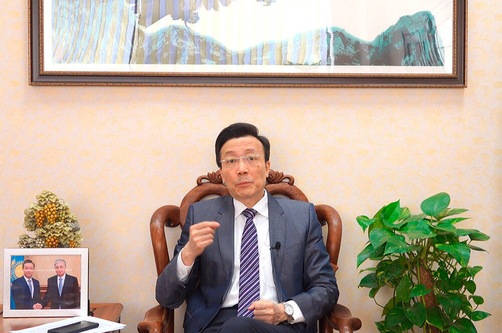 Посол КНР в РК Чжан Сяо ответил на вопросы журналистов
