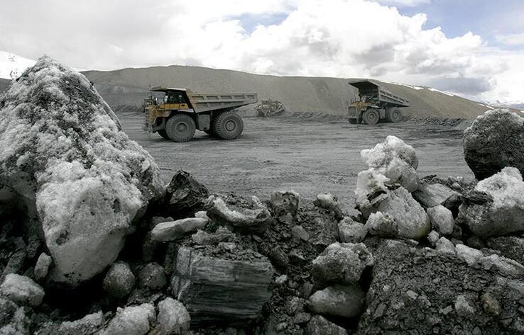 На вес золота: в Киргизии национализируют крупнейший рудник Кумтор