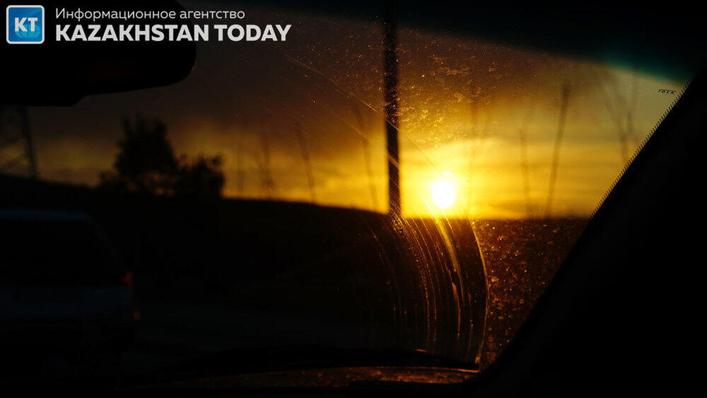 Закаты в предгорьях Алматы. Фото: Эрик Куватов