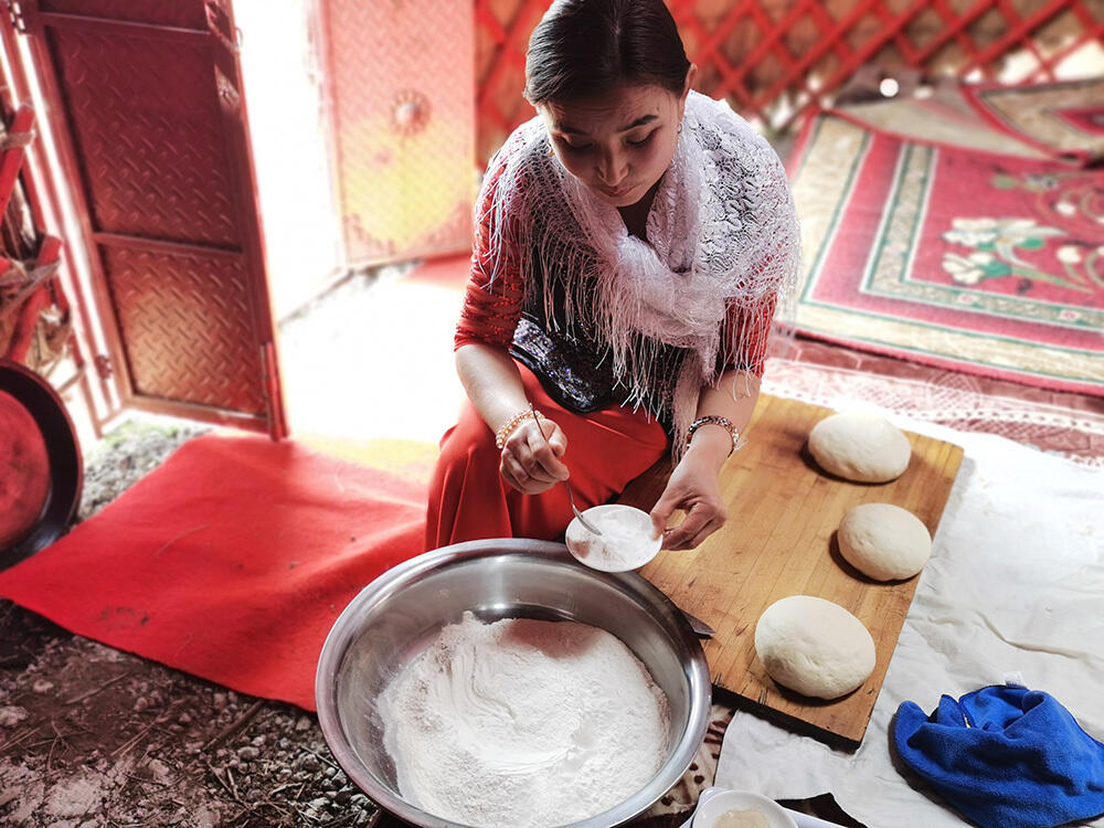 ТРАДИЦИОННАЯ КУЛЬТУРА КИТАЯ. Нан - традиционная выпечка хлеба кочевых народов Синьцзяна