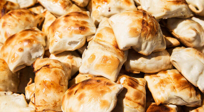 СИНЬЦЗЯН СЕГОДНЯ. Кухня Синьцзяна на магистрали Дуку