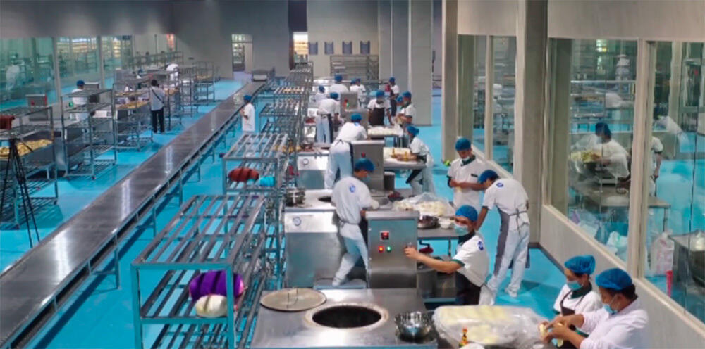 СИНЬЦЗЯН СЕГОДНЯ. Производство "Нан" на границе Китая и Казахстана