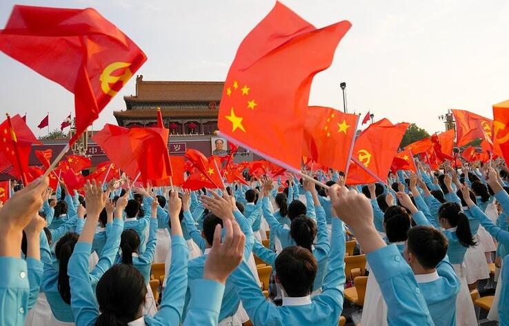 100 ЛЕТ КОММУНИСТИЧЕСКОЙ ПАРТИИ КИТАЯ. Чем отличается КПК от политических партий Запада?