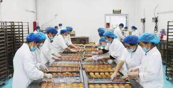 Хоргос отправит 100 тысяч "лунных пряников" в страны Центральной Азии