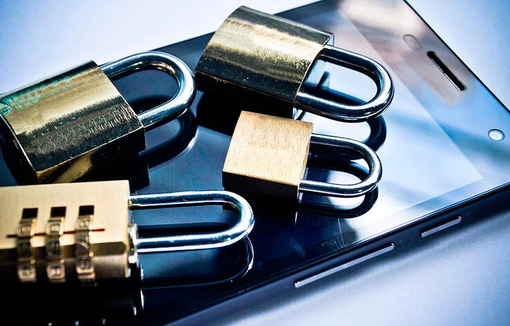 "В руках у хакеров": названы главные признаки взломанного смартфона