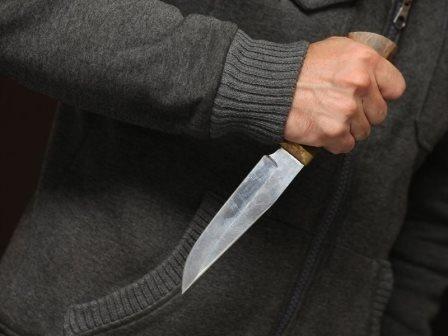 В Алматы мужчина ножом убил жену