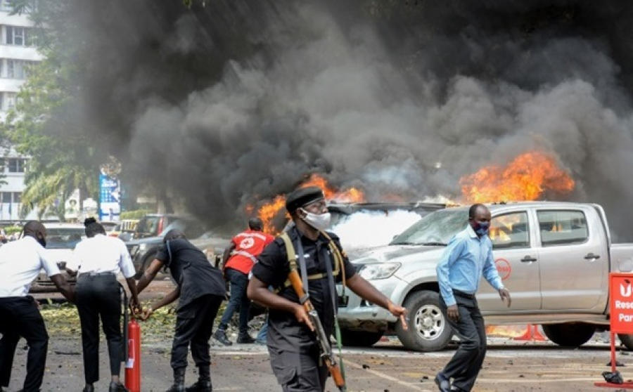 Uganda: At least 3 killed, 33 injured as suicide blasts hit Kampala. Images | bangkokpost.com
