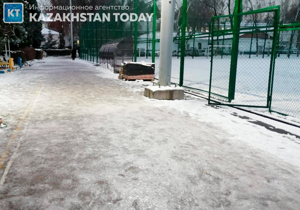 Штормовое предупреждение объявили в десяти областях 