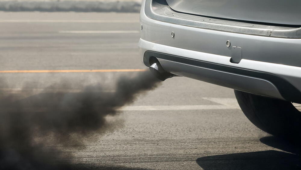 В Алматы более 15 тыс. автовладельцев оштрафованы за загрязнение воздуха