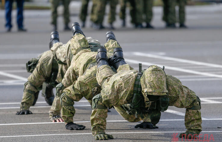 Правила физической подготовки военнослужащих изменились в Казахстане 