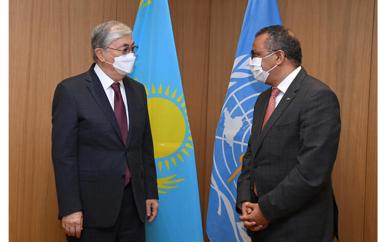 Президент РК на встрече с гендиректором ВОЗ призвал держаться вместе в борьбе с коронавирусом