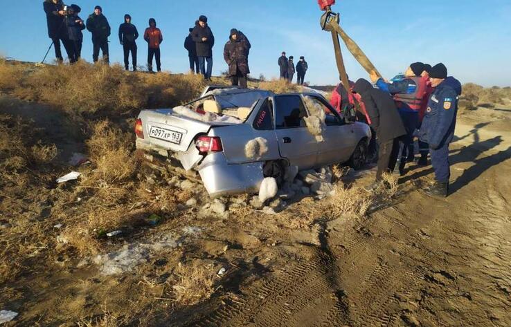Автомобиль упал в Сырдарью: один человек погиб 