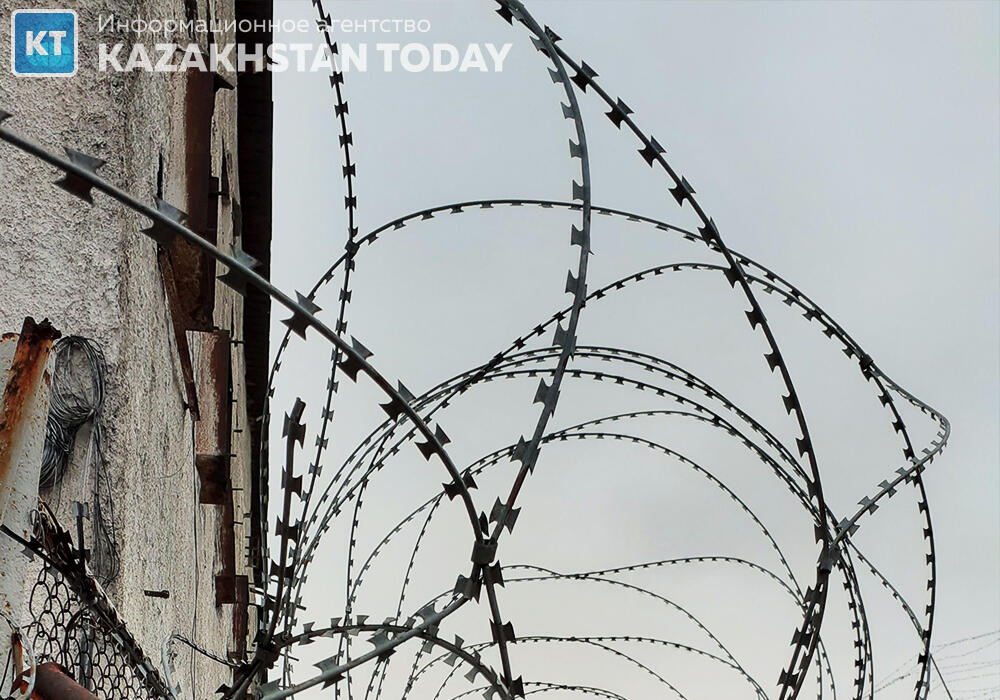Парламент РК принял закон об амнистии заключенных 