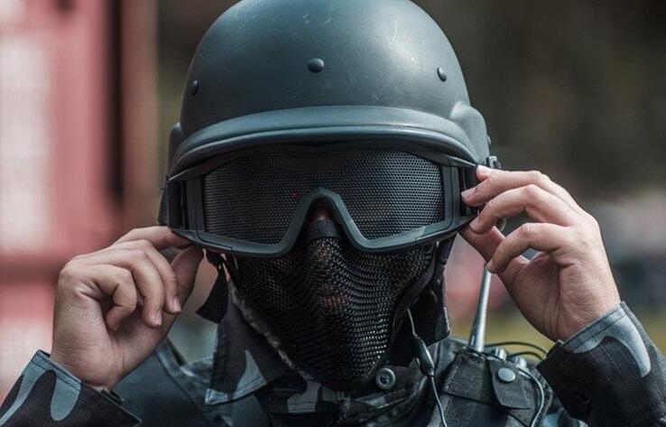 В Казахстане утвердили перечень спецсредств для военной полиции