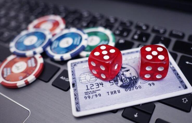 В Актюбинской области задержали 10 членов ОПГ за организацию незаконных азартных игр 