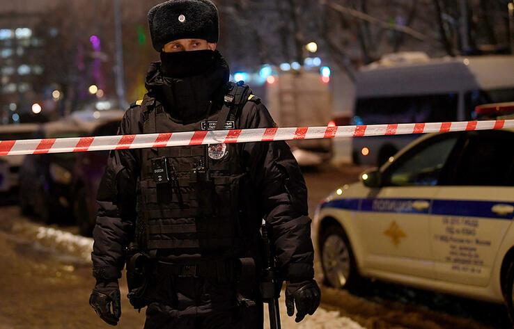 В Москве посетитель МФЦ расстрелял сотрудников центра из-за медицинской маски