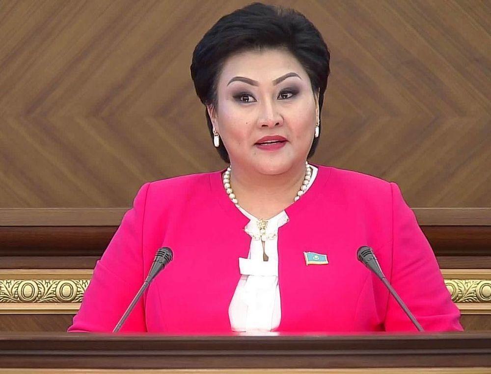 Замакима Атырауской области Хаменову посадили под домашний арест