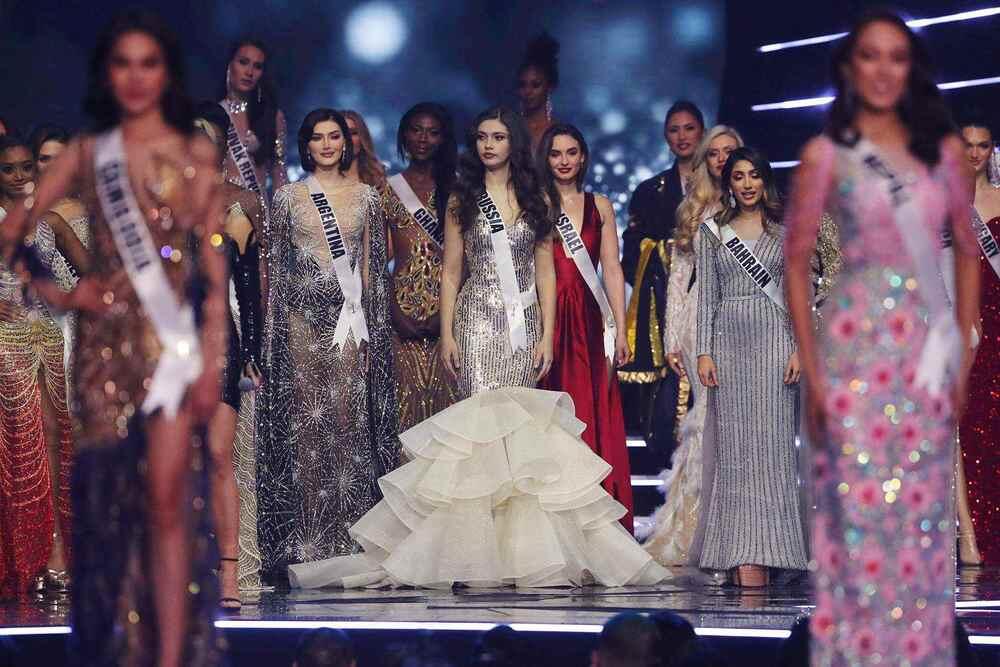 India's Harnaaz Sandhu is crowned Miss Universe 2021. Images | iz.ru