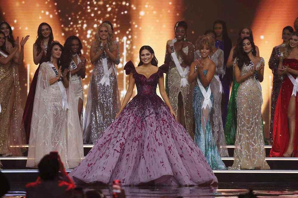India's Harnaaz Sandhu is crowned Miss Universe 2021. Images | iz.ru