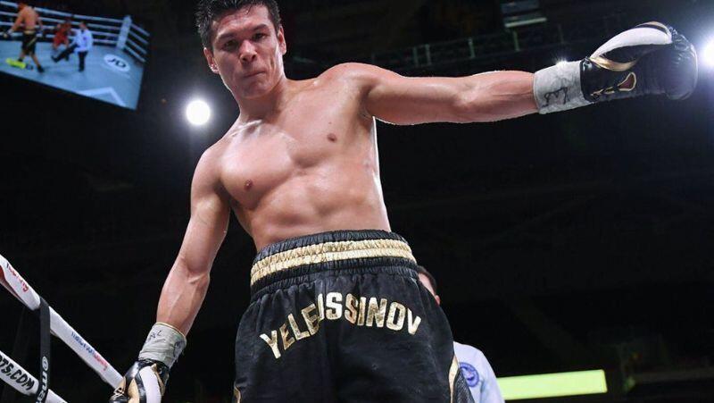 Казахстанский боксер Данияр Елеусинов стал чемпионом мира