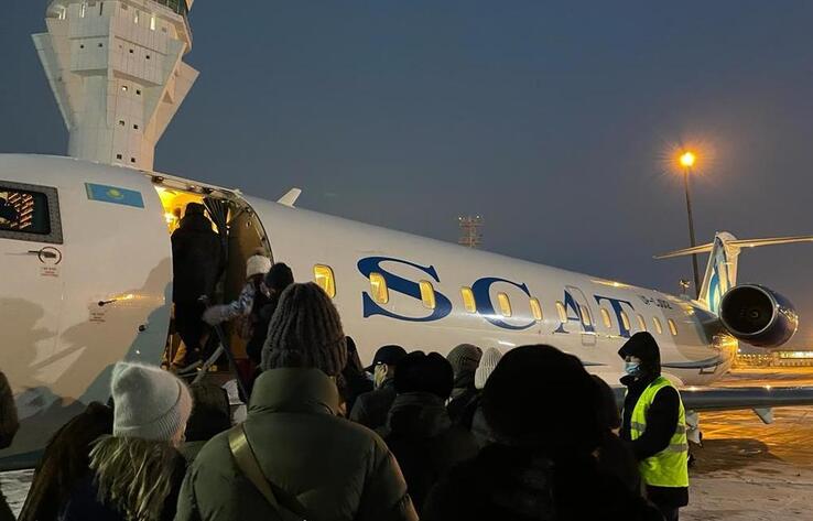 Самолет из Нур-Султана не смог приземлиться в аэропорту Петропавловска