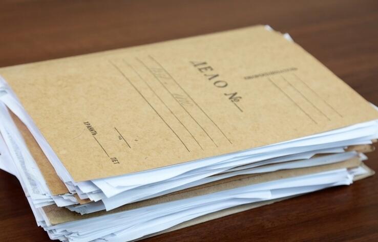 В Сатпаеве мошенник оформил на себя квартиру пенсионерки 