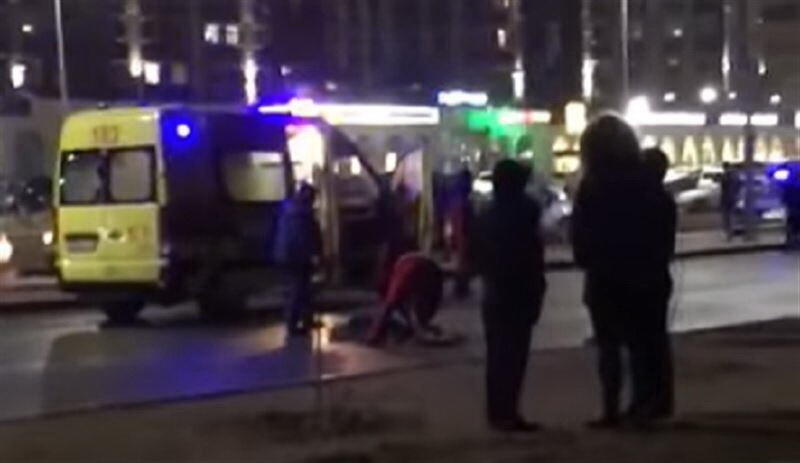 В Актау на пешеходном переходе насмерть сбили женщину с ребенком