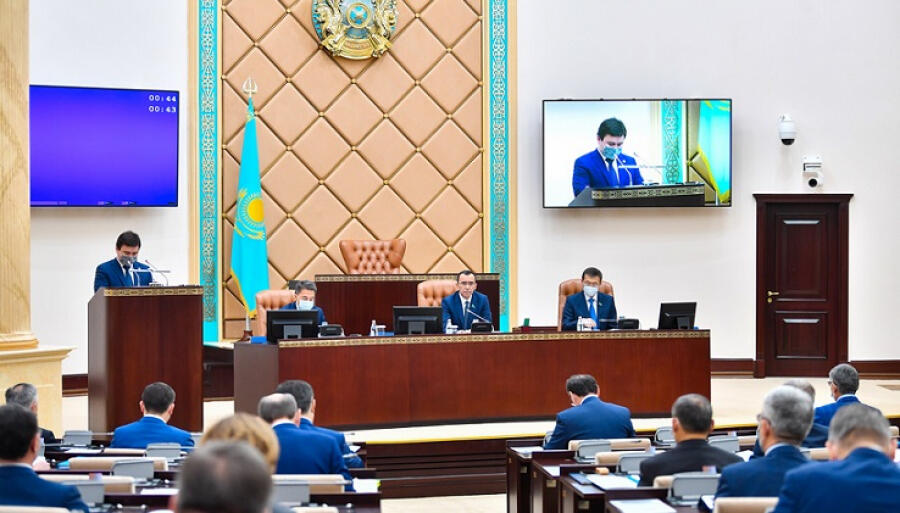 Закон об отмене смертной казни в Казахстане приняли сенаторы 
