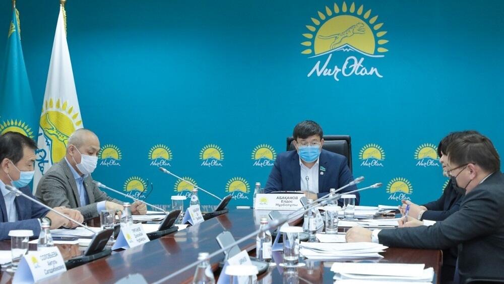 "До сих пор ничего не сделано": в Nur Otan проведут специальное заседание по проблемам реки Урал 