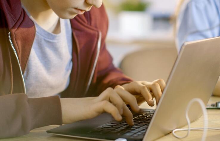 В Казахстане изменили правила дистанционного обучения