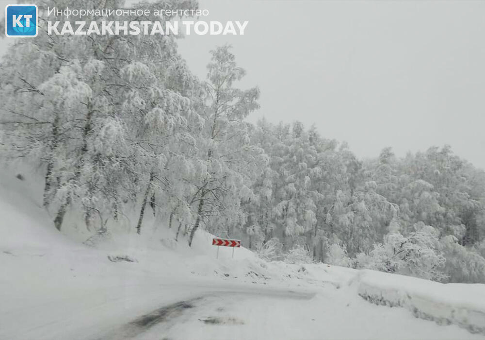 В Алматинской области из-за непогоды на участке трассы Ушарал - Достык ограничено движение 