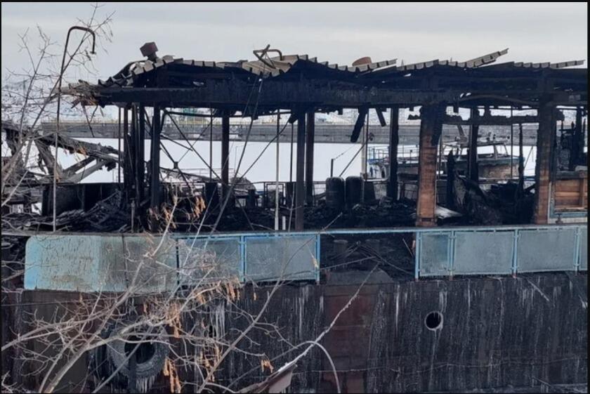 Стала известна причина пожара на пристани в Усть-Каменогорске 31 декабря