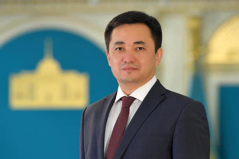 Управляющим делами президента Республики Казахстан назначен Айбек Дадебаев 