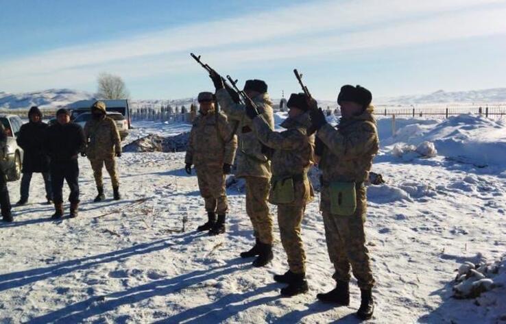 В Жамбылской области при поиске участников беспорядков погибли двое пограничников