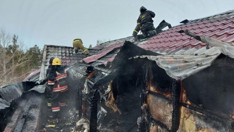 В Павлодарской области произошел крупный пожар . Фото: пресс-служба ДЧС Павлодарской области