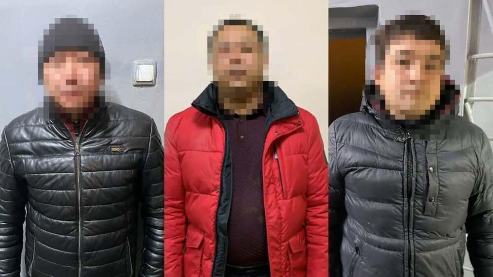 В Алматы трое приезжих ограбили магазин мужской одежды и обуви