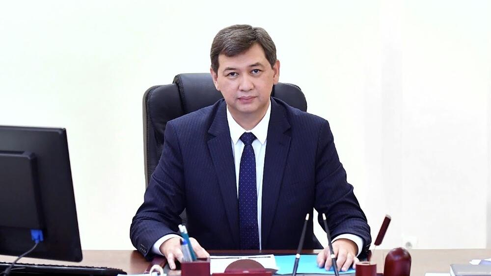 Киясов освобожден от должности вице-министра здравоохранения и главного госсанврача