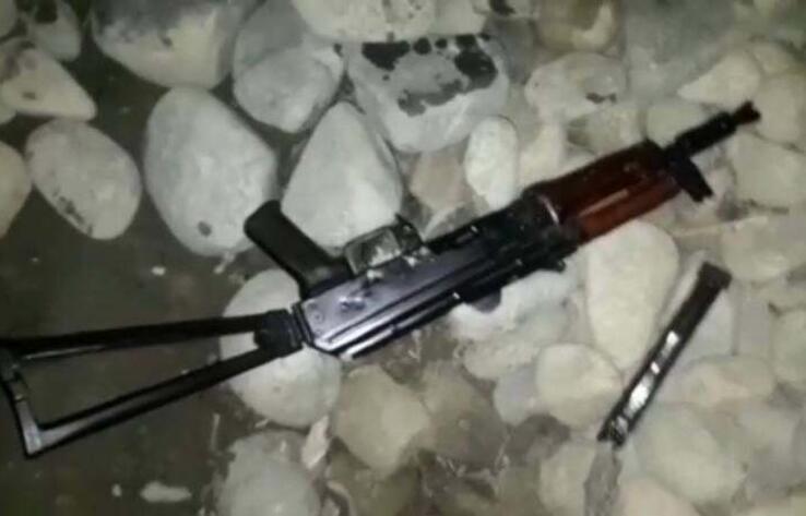 Полиция Тараза обнаружила в могилах оружие, похищенное во время январских погромов