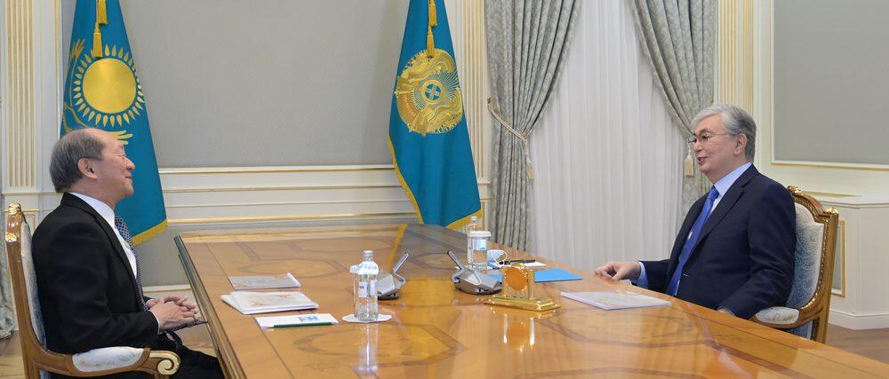 Токаева проинформировали о деятельности Назарбаев университета