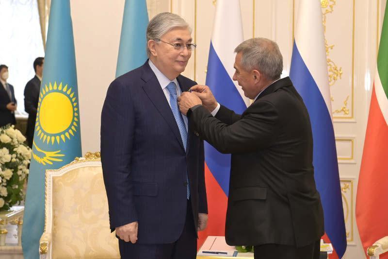 Tokayev holds meeting with Tatar President Rustam Minnikhanov