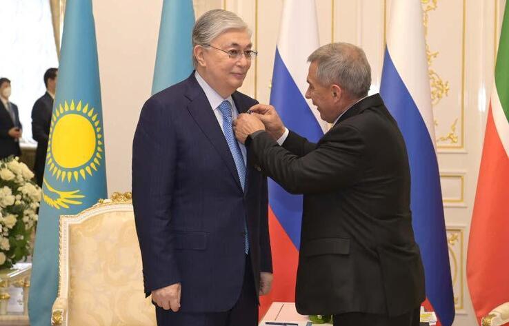 Tokayev holds meeting with Tatar President Rustam Minnikhanov