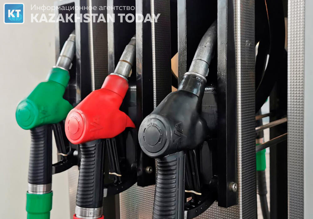 Почти на 20% выросла цена на бензин в Казахстане в 2021 году