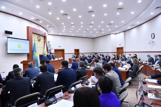 Қошанов Мәжілістегі Nur Otan партиясы фракциясының жетекшісі болып сайланды