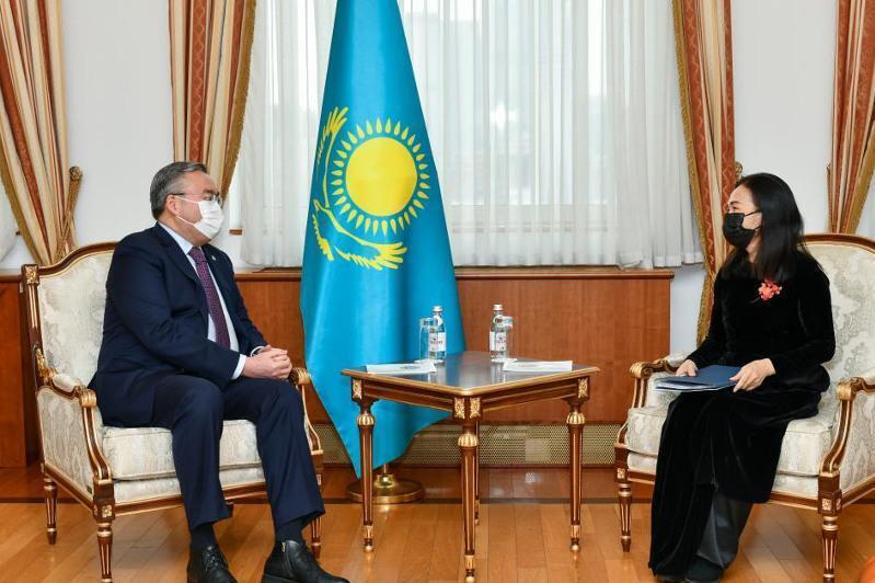 Kazakh Foreign Minister receives Vietnam Ambassador