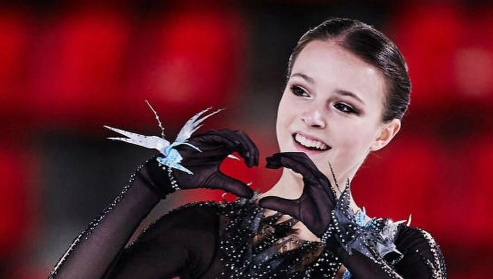 Россиянка Анна Щербакова стала олимпийской чемпионкой по фигурному катанию