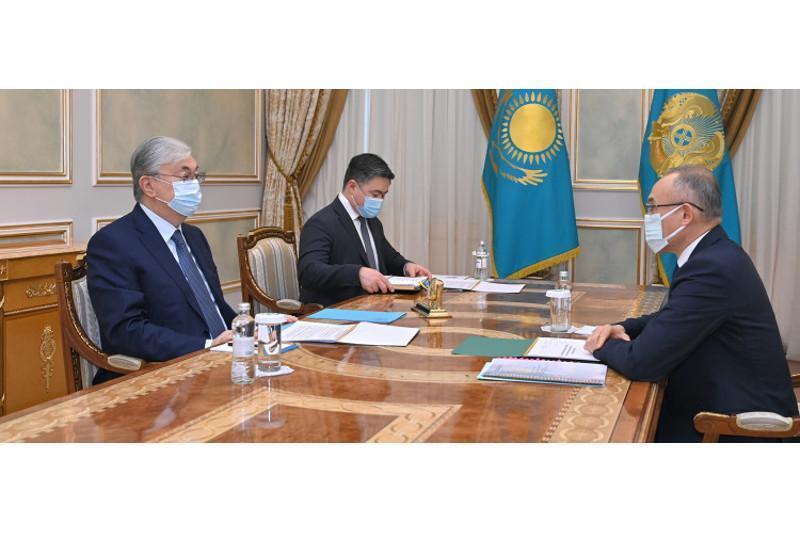Kazakh President receives National Bank Chairman